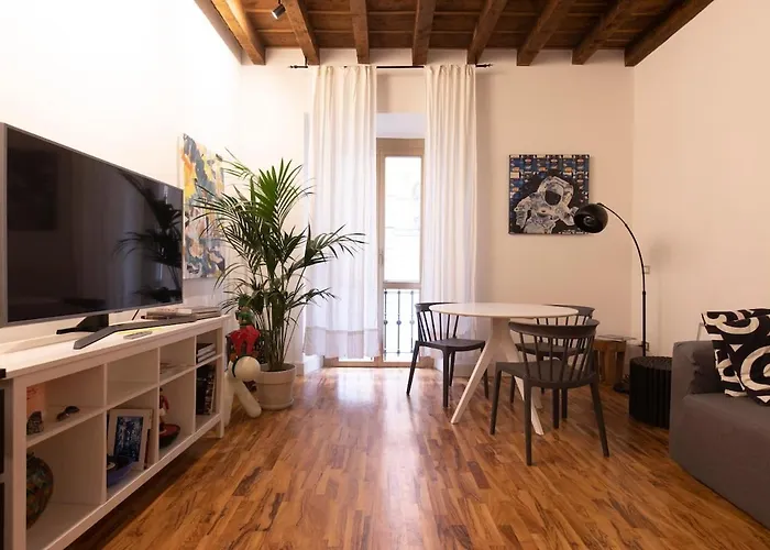 Live Milan In Style Elegant Apartment Near Duomo