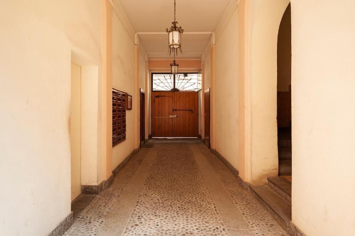 Appartement Live In Style Elegant Near Duomo Milan